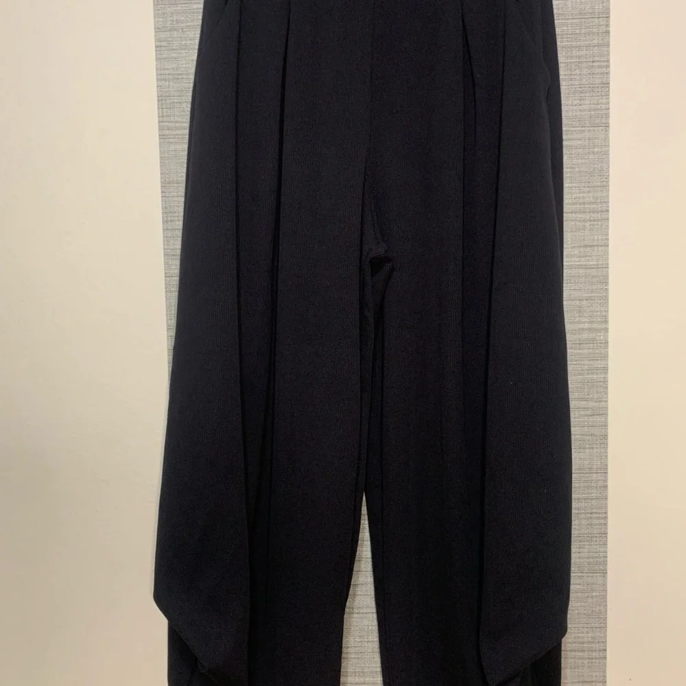 HALARA Ribbed High Waisted Pockets Solid Casual Harem Pants - Picture 3 of 5